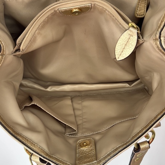 Coach Penelope Signature Linen Tote F19266, also known as a Coach Penelope - Picture 7 of 10